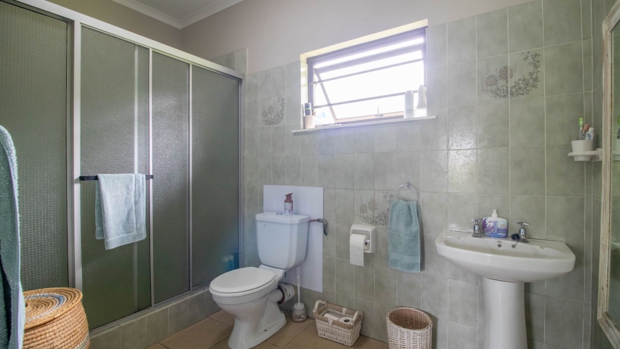 7 Bedroom Property for Sale in Marshstrand Eastern Cape